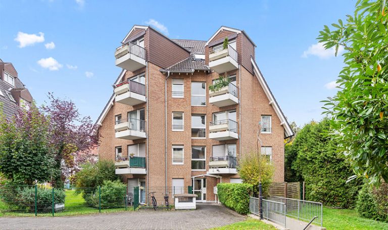 gemuetliche-2-zimmer-wohnung-mit-balkon-und-tg-platz-in-bonn