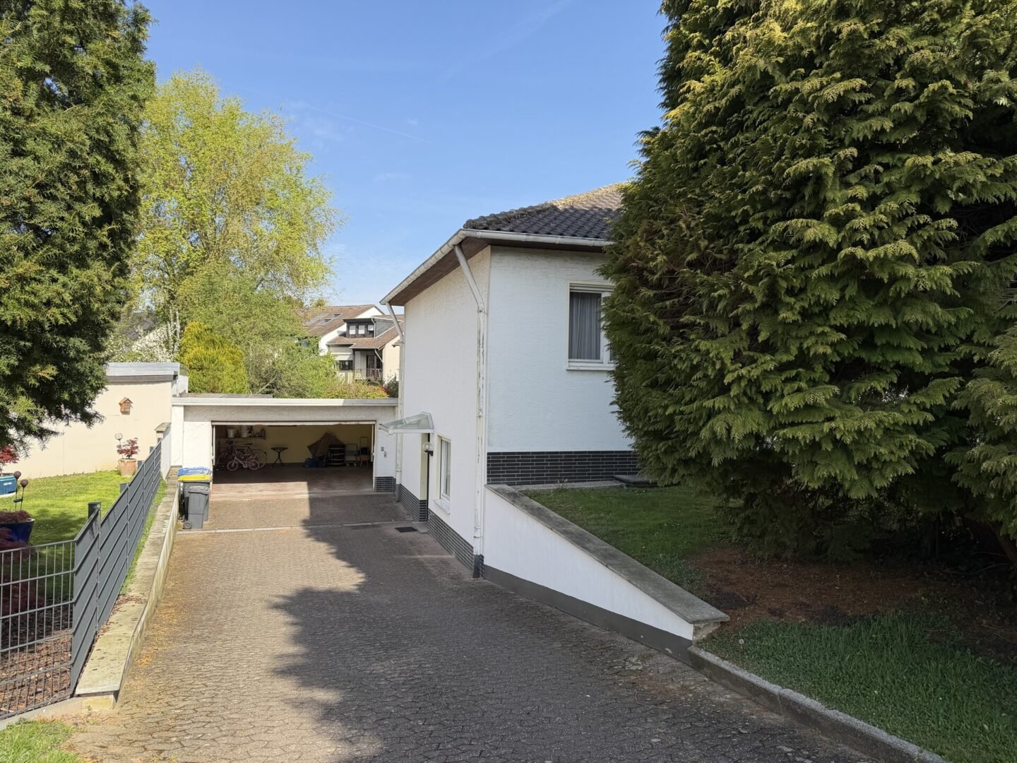 20260417_084945349_iOS