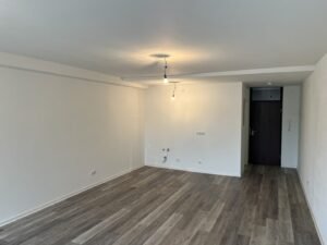 Wohnbereich mit Blick auf die Kochecke